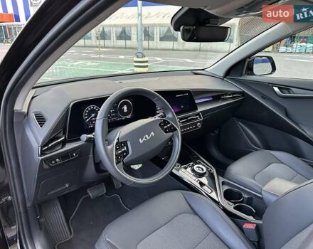 Черный Киа Niro, объемом двигателя 0 л и пробегом 13 тыс. км за 26900 $, фото 6 на Automoto.ua