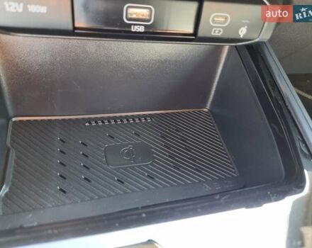 Чорний Кіа Niro, об'ємом двигуна 0 л та пробігом 8 тис. км за 24850 $, фото 50 на Automoto.ua