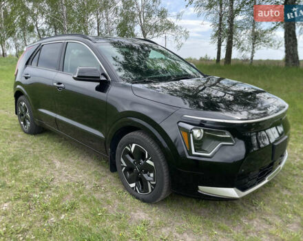 Чорний Кіа Niro, об'ємом двигуна 0 л та пробігом 8 тис. км за 25000 $, фото 3 на Automoto.ua