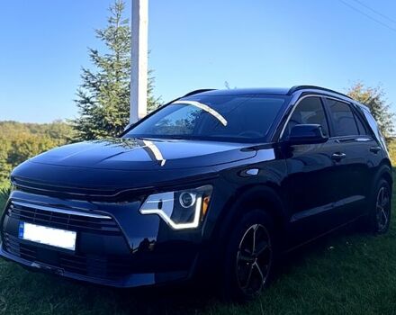 Чорний Кіа Niro, об'ємом двигуна 1.6 л та пробігом 34 тис. км за 26000 $, фото 2 на Automoto.ua