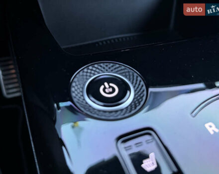 Чорний Кіа Niro, об'ємом двигуна 0 л та пробігом 63 тис. км за 28500 $, фото 90 на Automoto.ua