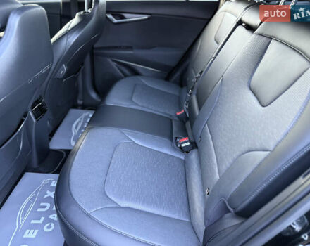 Чорний Кіа Niro, об'ємом двигуна 0 л та пробігом 63 тис. км за 28500 $, фото 102 на Automoto.ua