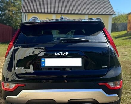 Чорний Кіа Niro, об'ємом двигуна 1.6 л та пробігом 34 тис. км за 26000 $, фото 1 на Automoto.ua