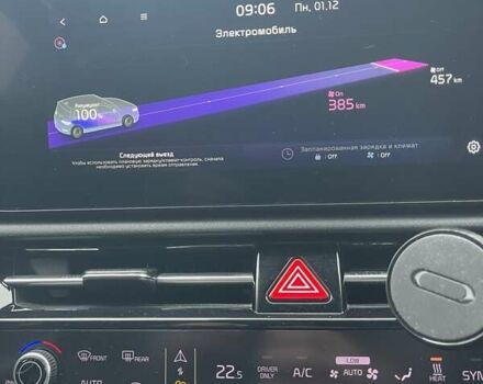 Черный Киа Niro, объемом двигателя 0 л и пробегом 70 тыс. км за 21500 $, фото 8 на Automoto.ua