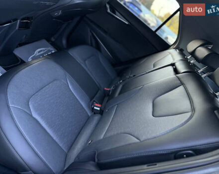 Чорний Кіа Niro, об'ємом двигуна 0 л та пробігом 63 тис. км за 28500 $, фото 104 на Automoto.ua