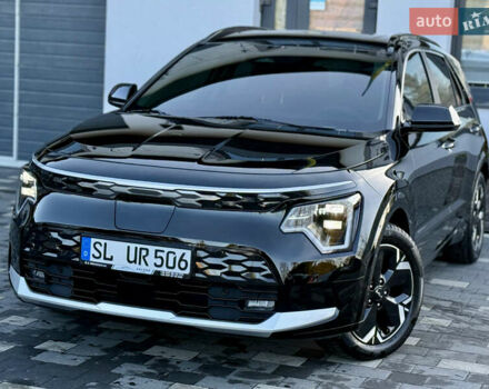 Чорний Кіа Niro, об'ємом двигуна 0 л та пробігом 63 тис. км за 28500 $, фото 1 на Automoto.ua