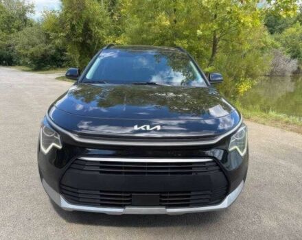 Черный Киа Niro, объемом двигателя 1.6 л и пробегом 25 тыс. км за 18000 $, фото 1 на Automoto.ua