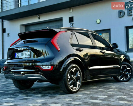 Чорний Кіа Niro, об'ємом двигуна 0 л та пробігом 63 тис. км за 28500 $, фото 36 на Automoto.ua