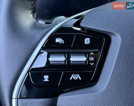 Чорний Кіа Niro, об'ємом двигуна 0 л та пробігом 63 тис. км за 28500 $, фото 83 на Automoto.ua