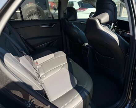 Чорний Кіа Niro, об'ємом двигуна 0 л та пробігом 12 тис. км за 12100 $, фото 10 на Automoto.ua