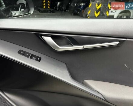 Черный Киа Niro, объемом двигателя 0 л и пробегом 2 тыс. км за 27300 $, фото 19 на Automoto.ua