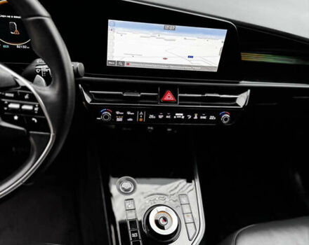Чорний Кіа Niro, об'ємом двигуна 0 л та пробігом 80 тис. км за 23500 $, фото 88 на Automoto.ua