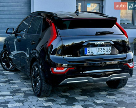 Чорний Кіа Niro, об'ємом двигуна 0 л та пробігом 63 тис. км за 28500 $, фото 31 на Automoto.ua