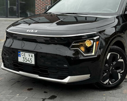 Чорний Кіа Niro, об'ємом двигуна 0 л та пробігом 80 тис. км за 23500 $, фото 6 на Automoto.ua