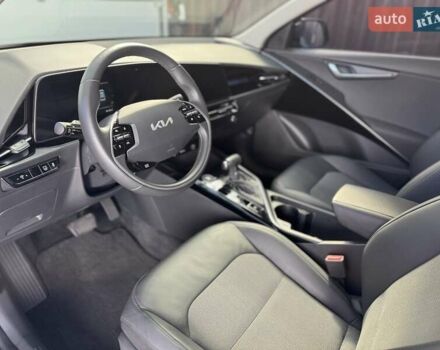 Черный Киа Niro, объемом двигателя 1.58 л и пробегом 34 тыс. км за 26000 $, фото 4 на Automoto.ua