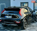 Чорний Кіа Niro, об'ємом двигуна 0 л та пробігом 63 тис. км за 28500 $, фото 51 на Automoto.ua