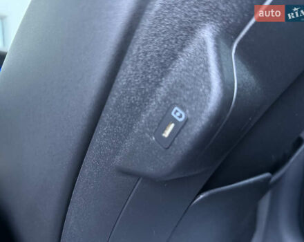 Чорний Кіа Niro, об'ємом двигуна 0 л та пробігом 63 тис. км за 28500 $, фото 73 на Automoto.ua