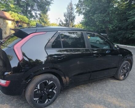 Чорний Кіа Niro, об'ємом двигуна 0 л та пробігом 13 тис. км за 25000 $, фото 4 на Automoto.ua
