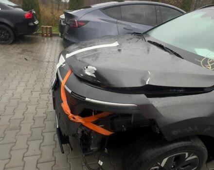 Черный Киа Niro, объемом двигателя 0 л и пробегом 60 тыс. км за 20000 $, фото 6 на Automoto.ua