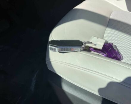 Черный Киа Niro, объемом двигателя 1.6 л и пробегом 22 тыс. км за 19600 $, фото 9 на Automoto.ua