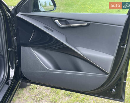 Чорний Кіа Niro, об'ємом двигуна 0 л та пробігом 8 тис. км за 25000 $, фото 19 на Automoto.ua