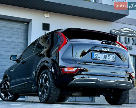 Чорний Кіа Niro, об'ємом двигуна 0 л та пробігом 63 тис. км за 28500 $, фото 43 на Automoto.ua