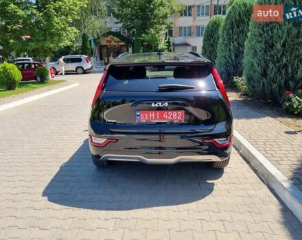 Чорний Кіа Niro, об'ємом двигуна 0 л та пробігом 8 тис. км за 24850 $, фото 4 на Automoto.ua