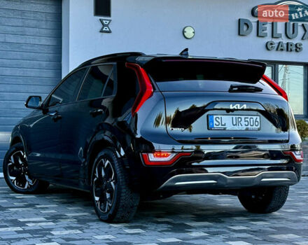Чорний Кіа Niro, об'ємом двигуна 0 л та пробігом 63 тис. км за 28500 $, фото 33 на Automoto.ua