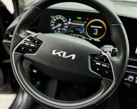 Чорний Кіа Niro, об'ємом двигуна 0 л та пробігом 80 тис. км за 23500 $, фото 89 на Automoto.ua