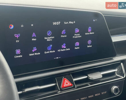 Чорний Кіа Niro, об'ємом двигуна 0 л та пробігом 8 тис. км за 25000 $, фото 11 на Automoto.ua