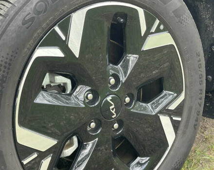 Чорний Кіа Niro, об'ємом двигуна 0 л та пробігом 8 тис. км за 25000 $, фото 30 на Automoto.ua