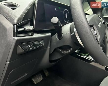 Черный Киа Niro, объемом двигателя 0 л и пробегом 2 тыс. км за 27300 $, фото 6 на Automoto.ua