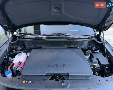Чорний Кіа Niro, об'ємом двигуна 0 л та пробігом 63 тис. км за 28500 $, фото 109 на Automoto.ua