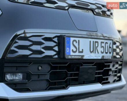 Чорний Кіа Niro, об'ємом двигуна 0 л та пробігом 63 тис. км за 28500 $, фото 23 на Automoto.ua