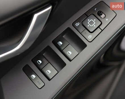 Черный Киа Niro, объемом двигателя 0 л и пробегом 28 тыс. км за 24300 $, фото 61 на Automoto.ua