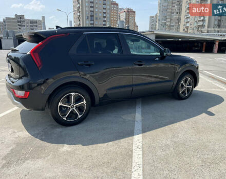 Черный Киа Niro, объемом двигателя 1.58 л и пробегом 3 тыс. км за 27800 $, фото 4 на Automoto.ua