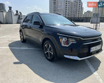 Черный Киа Niro, объемом двигателя 1.58 л и пробегом 3 тыс. км за 27800 $, фото 3 на Automoto.ua