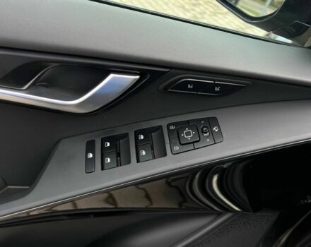 Черный Киа Niro, объемом двигателя 1.6 л и пробегом 8 тыс. км за 29000 $, фото 17 на Automoto.ua