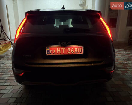 Черный Киа Niro, объемом двигателя 0 л и пробегом 4 тыс. км за 26500 $, фото 3 на Automoto.ua