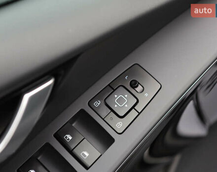 Черный Киа Niro, объемом двигателя 0 л и пробегом 28 тыс. км за 24300 $, фото 60 на Automoto.ua