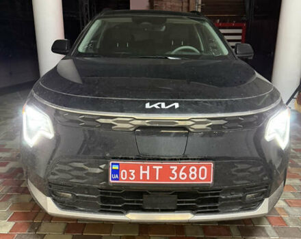 Черный Киа Niro, объемом двигателя 0 л и пробегом 4 тыс. км за 26500 $, фото 1 на Automoto.ua