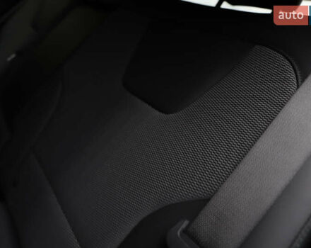 Черный Киа Niro, объемом двигателя 0 л и пробегом 28 тыс. км за 24300 $, фото 58 на Automoto.ua