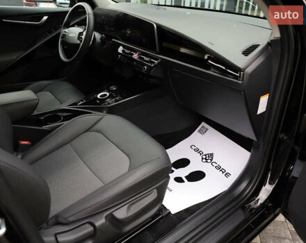 Черный Киа Niro, объемом двигателя 0 л и пробегом 28 тыс. км за 24300 $, фото 69 на Automoto.ua
