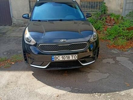 Черный Киа Niro, объемом двигателя 1.58 л и пробегом 146 тыс. км за 15600 $, фото 1 на Automoto.ua