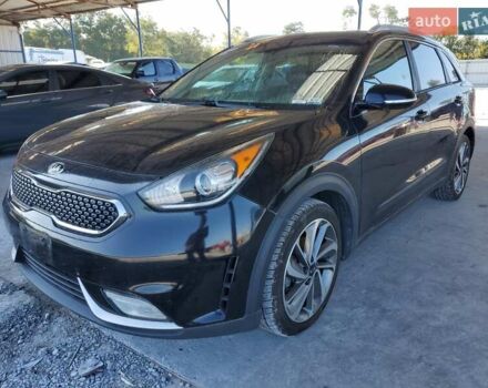 Чорний Кіа Niro, об'ємом двигуна 1.58 л та пробігом 187 тис. км за 2500 $, фото 1 на Automoto.ua