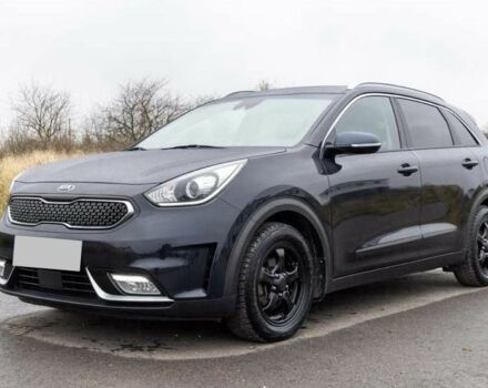 Черный Киа Niro, объемом двигателя 0 л и пробегом 89 тыс. км за 11500 $, фото 1 на Automoto.ua