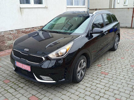 Киа Niro 2017 в Львове на Automoto.ua Черный Киа Niro, объемом двигателя 1.6 л и пробегом 200 тыс. км за 13100 $, фото 1 на Automoto.ua