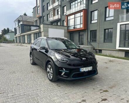 Черный Киа Niro, объемом двигателя 0 л и пробегом 209 тыс. км за 17200 $, фото 1 на Automoto.ua