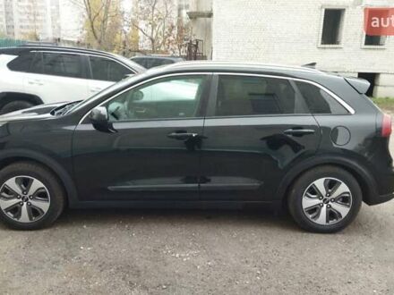 Чорний Кіа Niro, об'ємом двигуна 1.6 л та пробігом 57 тис. км за 13900 $, фото 1 на Automoto.ua
