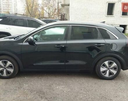 Черный Киа Niro, объемом двигателя 1.6 л и пробегом 57 тыс. км за 13900 $, фото 1 на Automoto.ua